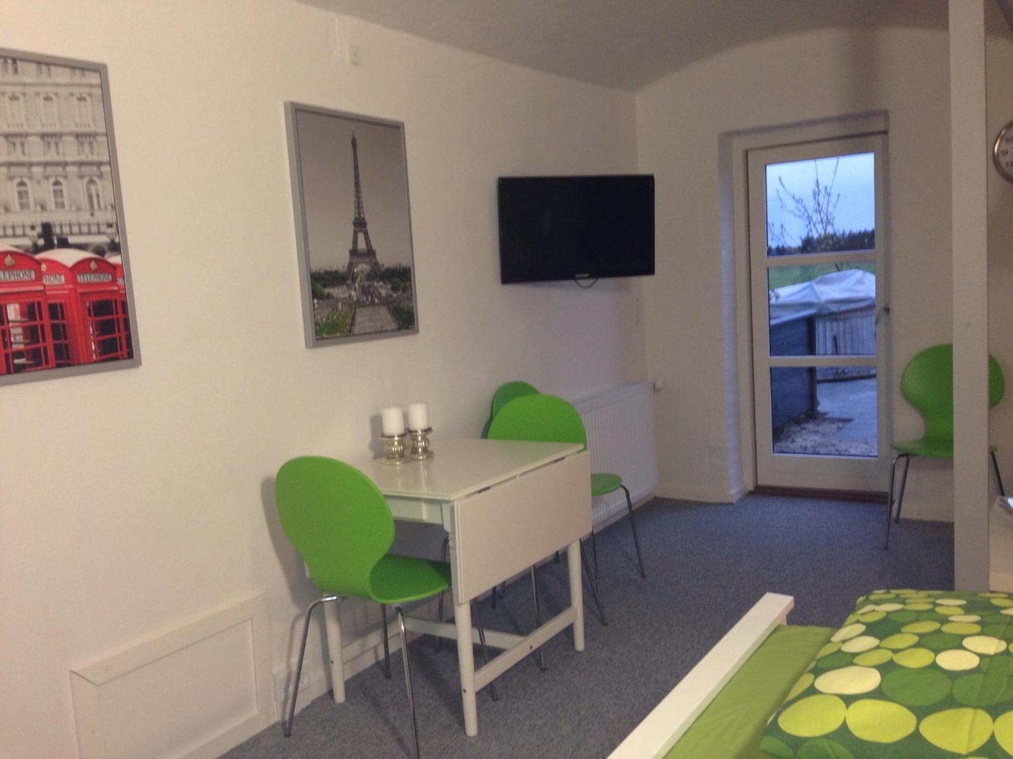 Klitgaards Holiday Apartment Mejeriby Bilik gambar